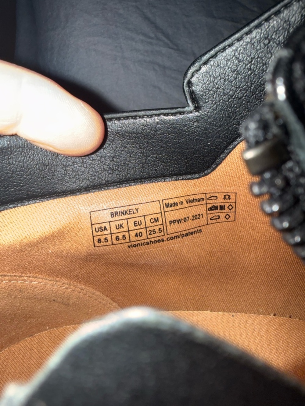 Vionic Black Leather Zip-Detail High-Top Sneaker with White Sole - Picture 4 of 6